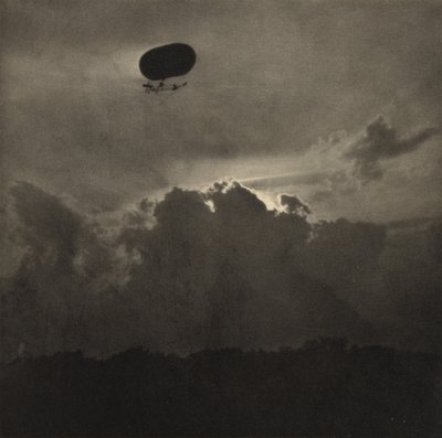 A Dirigible, julkaistu lokakuussa 1911 (syväpaino) tekijältä Alfred Stieglitz