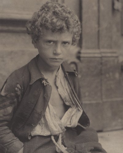 Venetsialainen katulapsi tekijältä Alfred Stieglitz