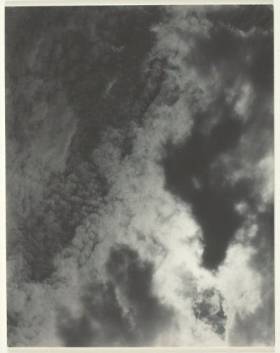 Vastaava, 1925. tekijältä Alfred Stieglitz