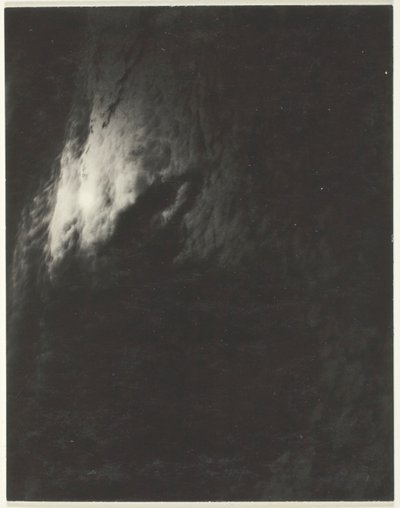 Vastaava sarjasta A (kolmas sarja, tuloste 8) tekijältä Alfred Stieglitz