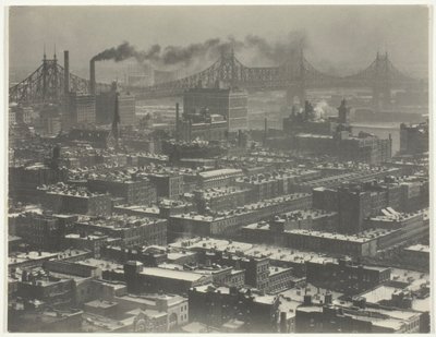 Huoneesta "3003" - Shelton, New York, katse koilliseen tekijältä Alfred Stieglitz