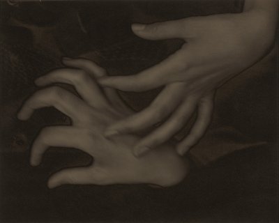 Georgia O'Keeffe - Kädet tekijältä Alfred Stieglitz