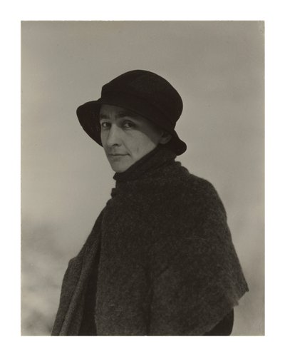 Georgia O’Keeffe: Muotokuva tekijältä Alfred Stieglitz