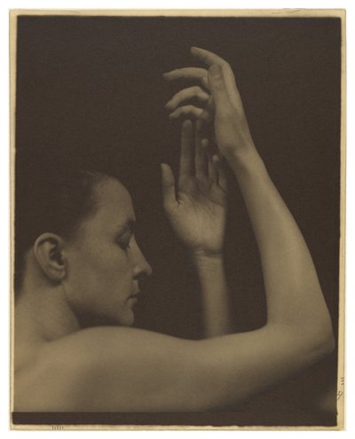 Georgia O’Keeffe: Muotokuva tekijältä Alfred Stieglitz