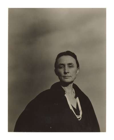 Georgia O’Keeffe: Muotokuva tekijältä Alfred Stieglitz