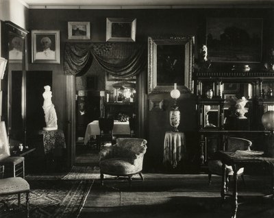 Lake George, Oaklawn, 191213. tekijältä Alfred Stieglitz