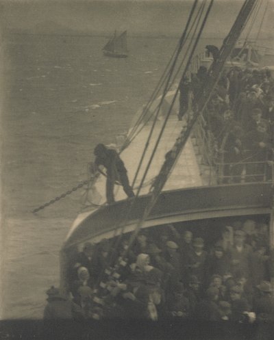 Maata lähellä tekijältä Alfred Stieglitz
