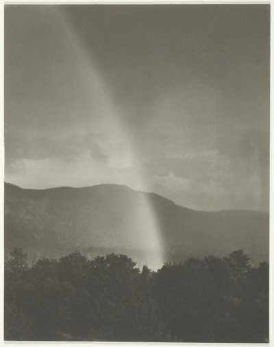 Sateenkaari tekijältä Alfred Stieglitz