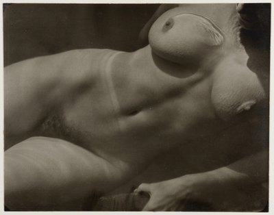 Rebecca Salsbury Strand, 1922. tekijältä Alfred Stieglitz