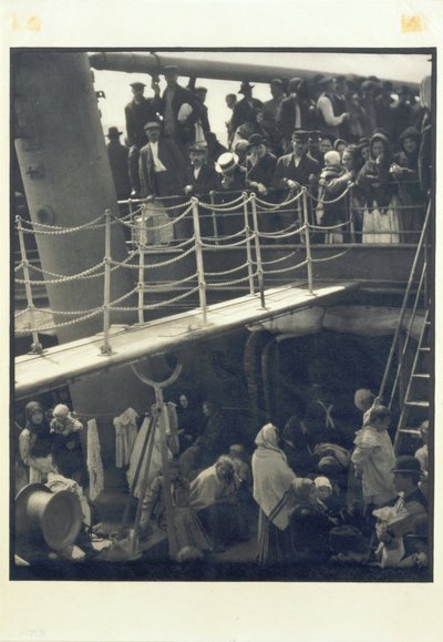 The Steerage, lehdestä 291, nro. 7–8 tekijältä Alfred Stieglitz