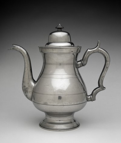 Teekannu, c. 1829-1842 (britannia metalli) tekijältä Allen Porter