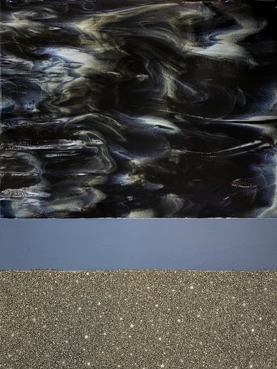 Pyörteinen keskiyön kimallus tekijältä Alyson Storms