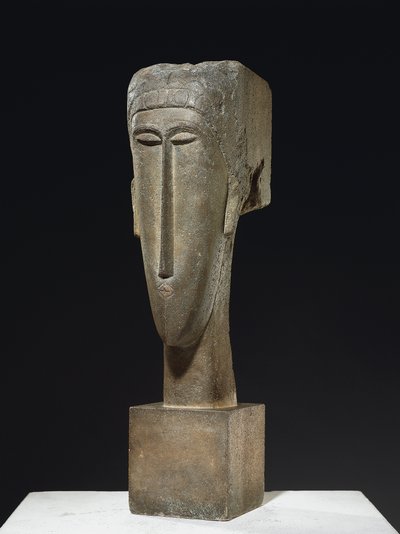 Pää, n. 1910-1912 (kalkkikivi) tekijältä Amedeo Modigliani