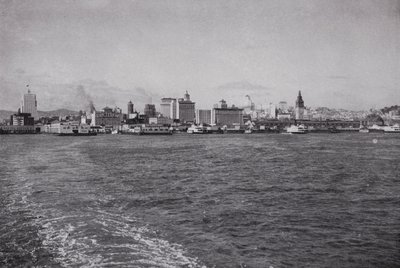 Kalifornia: San Francisco Skyline, eteläisen Tyynenmeren lautalta (m/w kuva) tekijältä American Photographer (after)