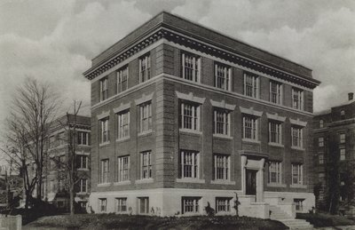 Harvardin yliopisto: Wolcott Gibbs Memorial Laboratory, T Jefferson Coolidge Chemical Laboratory (m/v kuva) tekijältä American Photographer (after)