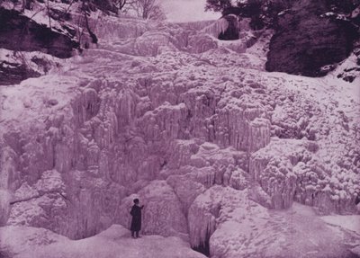 Hector Falls, Watkins Glen, talvella (m/w kuva) tekijältä American Photographer (after)