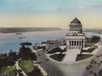 New York: Hudson-joki ja Riverside Drive; Grantin hauta (kuva) tekijältä American Photographer (after)