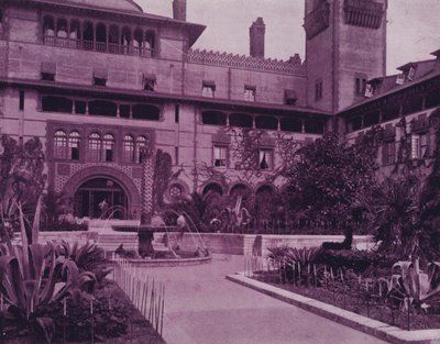 Ponce De Leon Hotel, St Augustine, Florida (m/w kuva) tekijältä American Photographer (after)