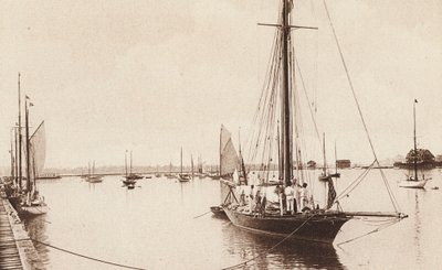 Buffalon satama, jossa näkyy Buffalo, Yacht Club, Buffalo, New York (s/w-kuva). tekijältä American Photographer