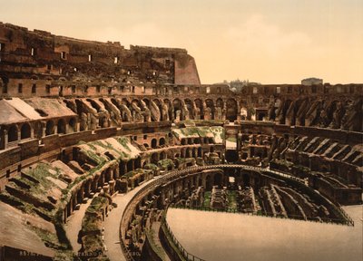 Colosseumin sisustus, Rooma, n. 1890-1900 (fotomekaaninen printti) tekijältä American Photographer
