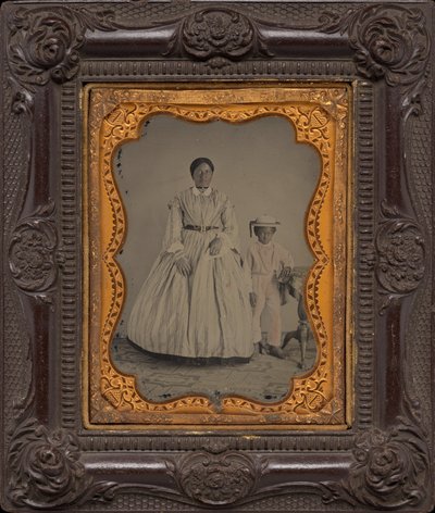 Naisen ja pojan muotokuva,c. 1863 (kuva) tekijältä American Photographer