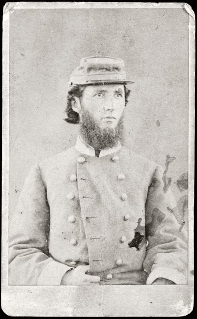 Sotilaan muotokuva (s/w valokuva) tekijältä American Photographer