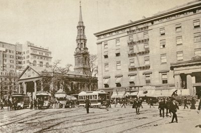 St Pauls Chapel ja Astor House, City Hall Parkin edustalla, New York City, 1892 tekijältä American Photographer