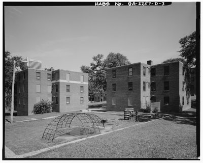 Techwood Homes, Building No. 2, 569-573 Techwood Drive, Atlanta, Fulton County, GA (m/v kuva) tekijältä American Photographer