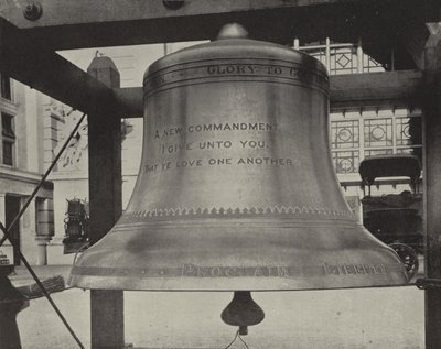 New Liberty Bell tekijältä American Photographer