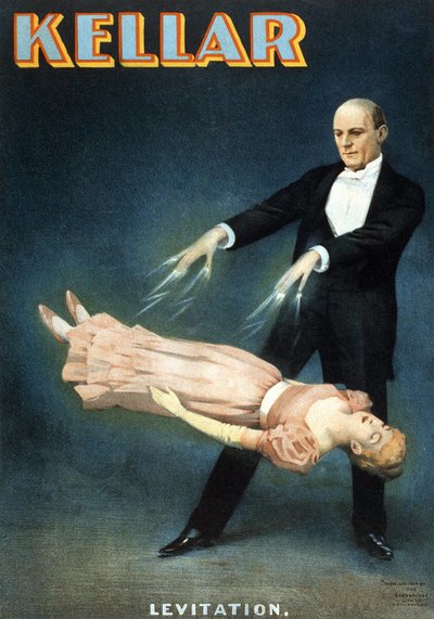 Amerikkalainen juliste taikuri Harry Kellarin (1849 - 1922) esitykseen: "" Levitation"" tekijältä American School