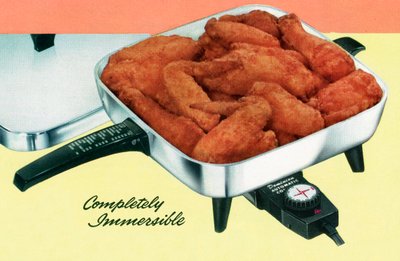 Kanan paistaminen retro-sähköpannulla tekijältä American School