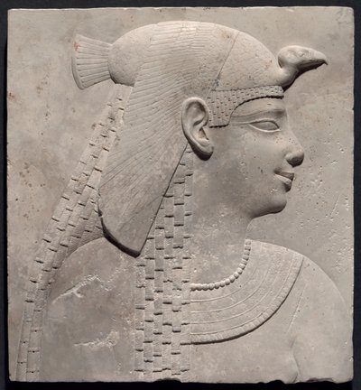 Kuningatarta tai jumalatarta esittävä laatta tekijältä Ancient Egyptian