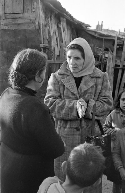 CROTONE - VIIMEISIMMÄT PÄIVITYKSET NAISTEN VÄLILLÄ tekijältä Ando Gilardi