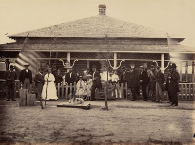 Lautanen 11. Kenraali Grant ja ryhmä Fort Sandersissa,1869 (kuva) tekijältä Andrew Joseph Russell