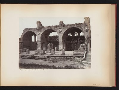 Näkymä Maxentiuksen basilikalle Forum Romanumissa Roomassa, Italiassa Basilica des Constantine. rom (otsikko esineessä) tekijältä Anonymous