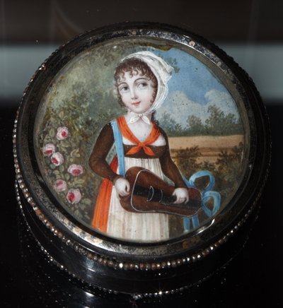 ""Muotokuva tytöstä, jolla on Hurdy Gurdy"" (Muotokuva tytöstä, jolla on Hurdy Gurdy) Nimetön akvarelli noin 1800 Yksityinen kokoelma tekijältä Anonymous Anonymous