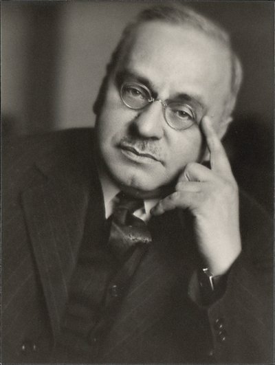 Anonyymin Alfred Adlerin (1870-1937) muotokuva. Valokuva tekijältä Anonymous Anonymous