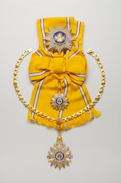 Thaimaa - Rajamitrabbhornin ritarikunta: täydellinen sarja - plakki, merkki ja riipus, 1900-luvun puoliväli tekijältä Anonymous Anonymous