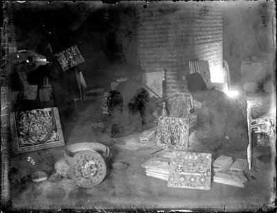 Kaakelijat työpajassaan, n. 1880-1930 tekijältä Antoin Sevruguin