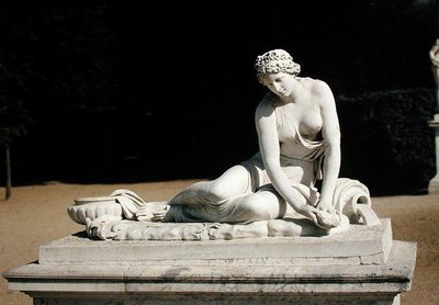 Nymfi kuorella, Parterre de Latonesta tekijältä Antoine Coysevox