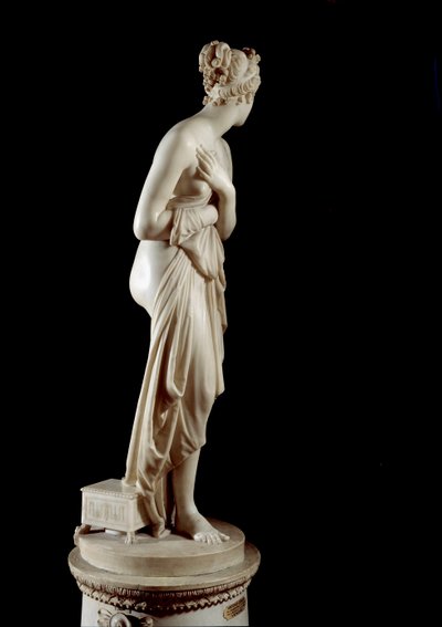 Venere Italica. Marmori veistos tekijältä Antonio Canova