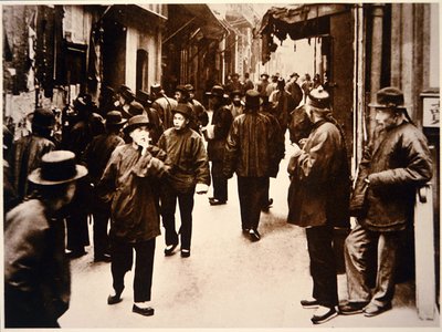 Ross Alley "Street of Gamblers", Chinatown, San Francisco tekijältä Arnold Genthe