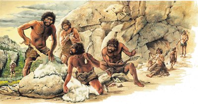 Esihistoria Paleoliittinen kausi: Metsästäjät käyttävät tapettujen petojen nahkaa ja valmistavat työkaluja ja aseita (keihäs). tekijältä Artist Unknown