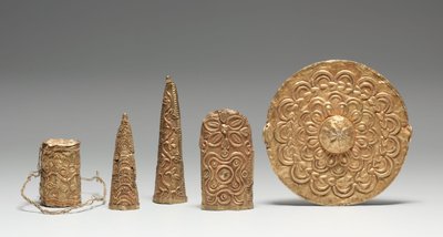 Korut, 1800-luku tekijältä Asante Culture