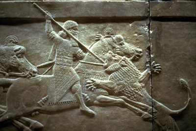 Kuningas Ashurnasirpal II kuninkaallisen leijonanmetsästyksen aikana, 650-620 eaa tekijältä Assyrian