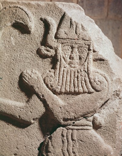 Heettiläistä epäjumalaa kuvaava kohokuvio 11.-9. vuosisadalta eKr tekijältä Assyrian School