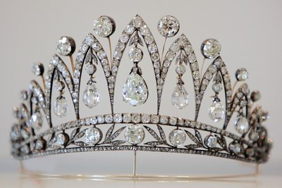 Keisarinna Josephine Tiara, n. 1890 tekijältä August Holmström