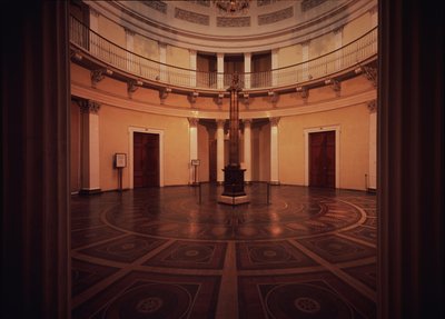 Talvipalatsin Rotunda, 1830-luku tekijältä Auguste de Montferrand