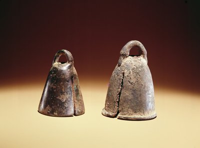Hevoskellot, Babylonista, Irakista, noin 700 eKr. (pronssi) tekijältä Babylonian