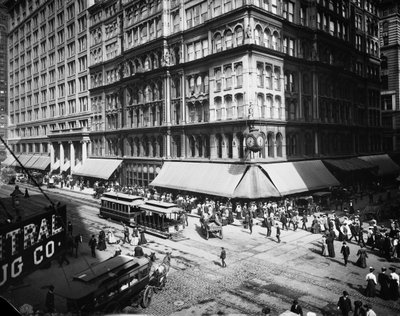 Marshall Field & Company, Chicago, Illinois, USA, n. 1905 (b/w valokuva) tekijältä Barnes and Crosby